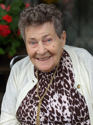 Hauerstorfer_Albine_028-2023_Web